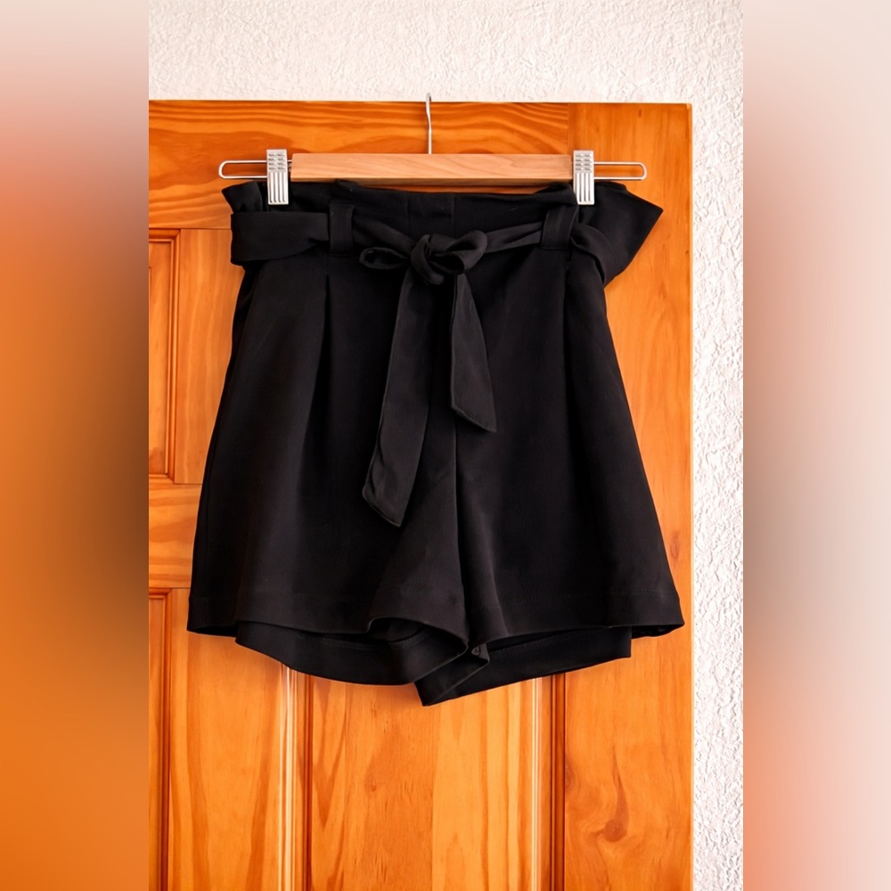 Ci Sono Black High-Waist Paperbag Shorts with Tie
